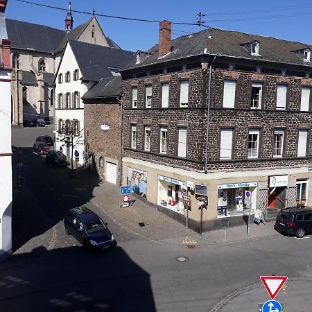 Rathausschenke Muenstermaifeld Hotel Exterior foto