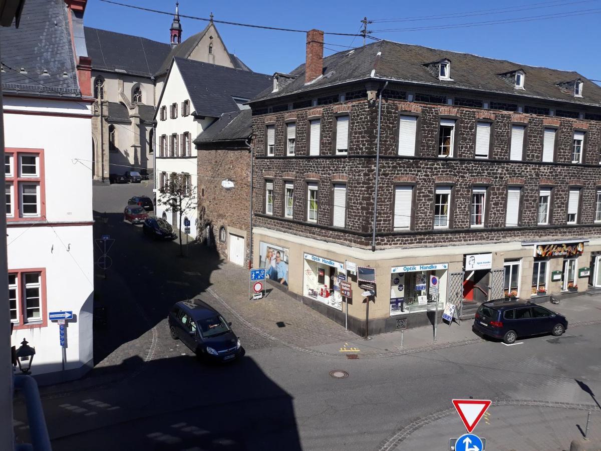 Rathausschenke Muenstermaifeld Hotel Exterior foto